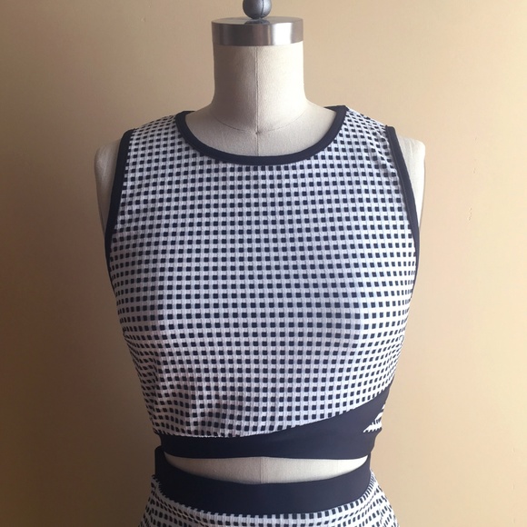 Forever 21 Two Piece Grid Pattern Top Skirt Set - Picture 2 of 7